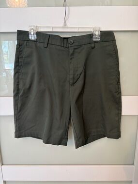 Amazon Essentials Olive Flat-Front Chino Shorts